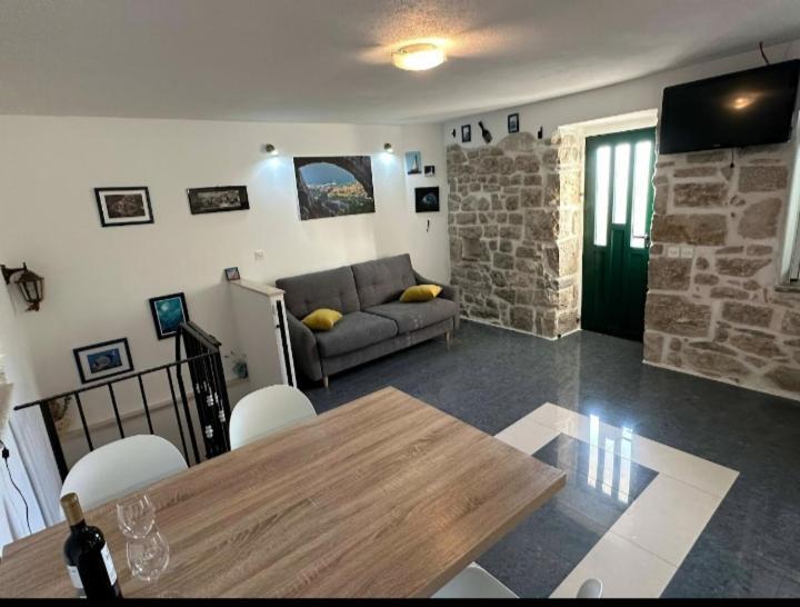 Apartmani Dalmacija Brela Exteriér fotografie