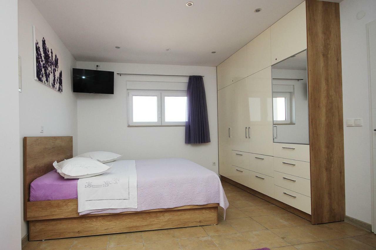 Apartmani Dalmacija Brela Exteriér fotografie