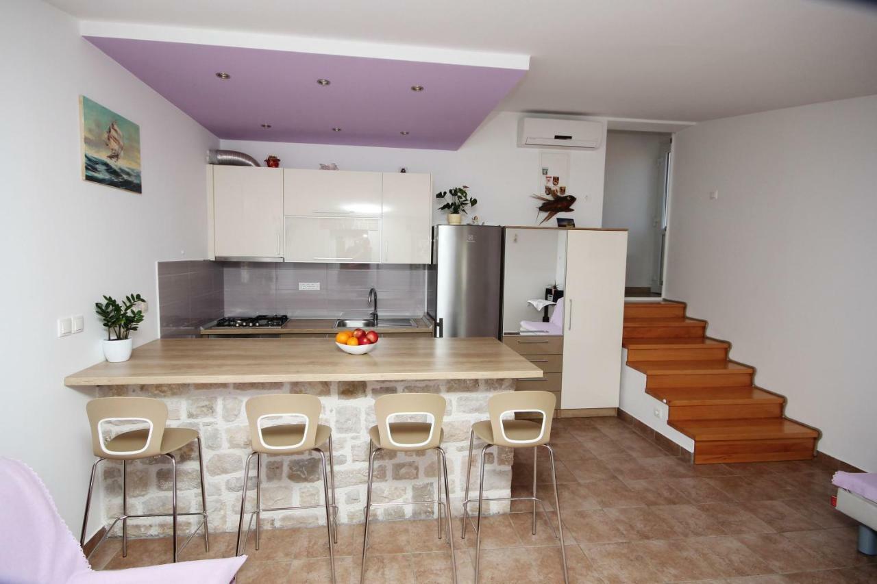 Apartmani Dalmacija Brela Exteriér fotografie