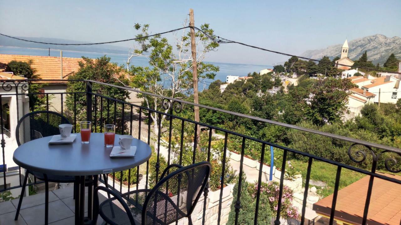 Apartmani Dalmacija Brela Exteriér fotografie