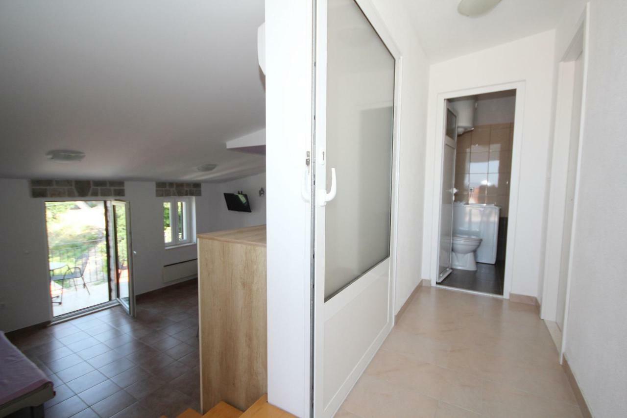 Apartmani Dalmacija Brela Exteriér fotografie