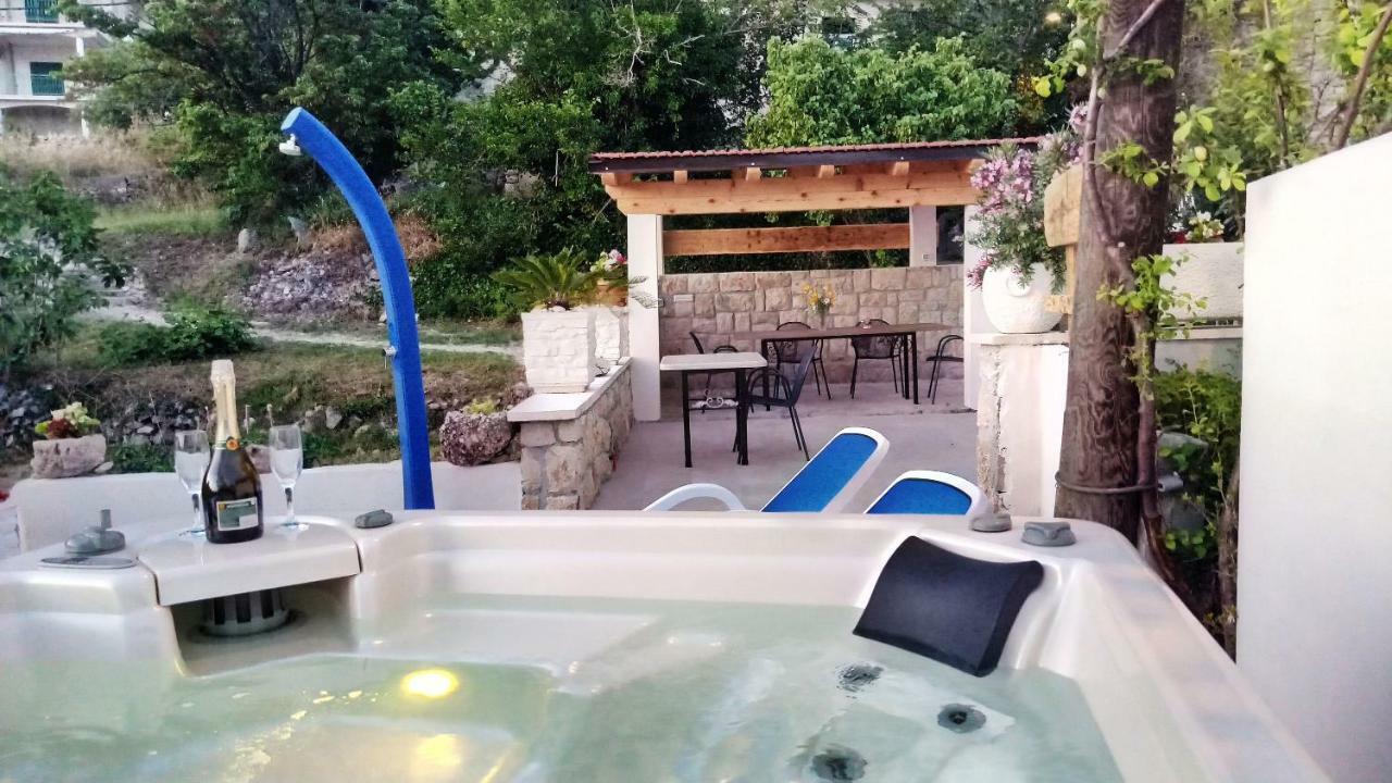 Apartmani Dalmacija Brela Exteriér fotografie